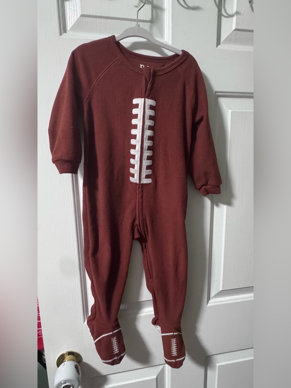 CHILDREN’S PLACE / Football 🏈 Fleece Sleeper (18-24 months)